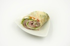  Блинный  ролл цветной с ветчиной, салатом, свежим огурчиком и сыром крем-чиз (5 шт)